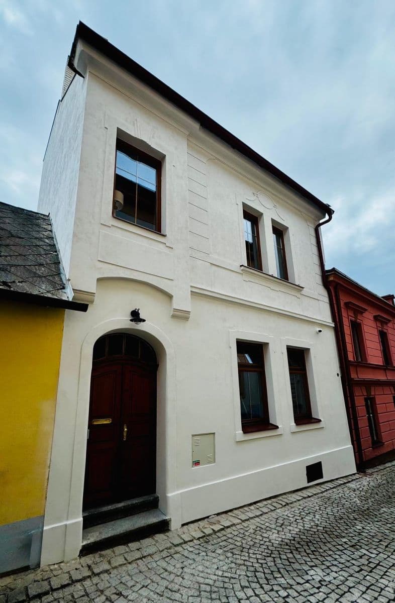 Predaj domu 125 m², pozemok 48 m², Zahradnická, Tábor, Jihočeský kraj Predaj domu 125 m², pozemok 48 m², Zahradnická, Tábor, Jihočeský kraj