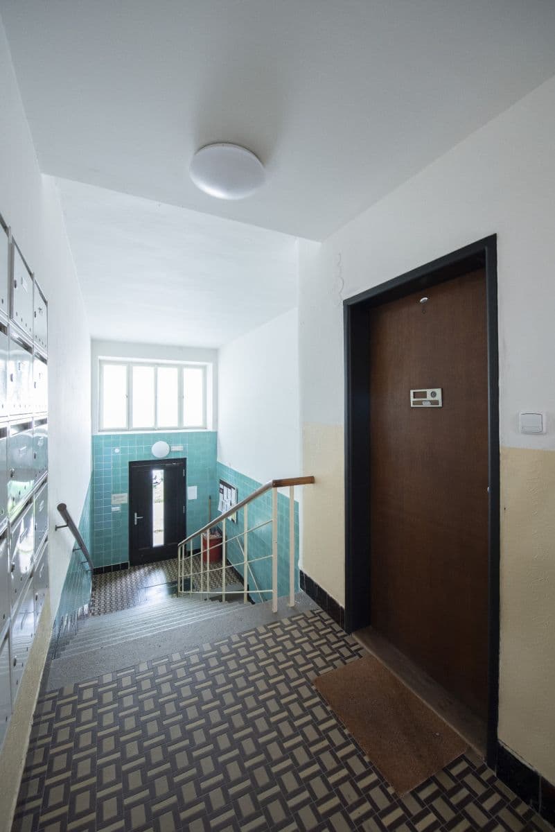 Prenájom bytu 1-izbový 30 m², Zemědělská, Praha, Praha Prenájom bytu 1-izbový 30 m², Zemědělská, Praha, Praha