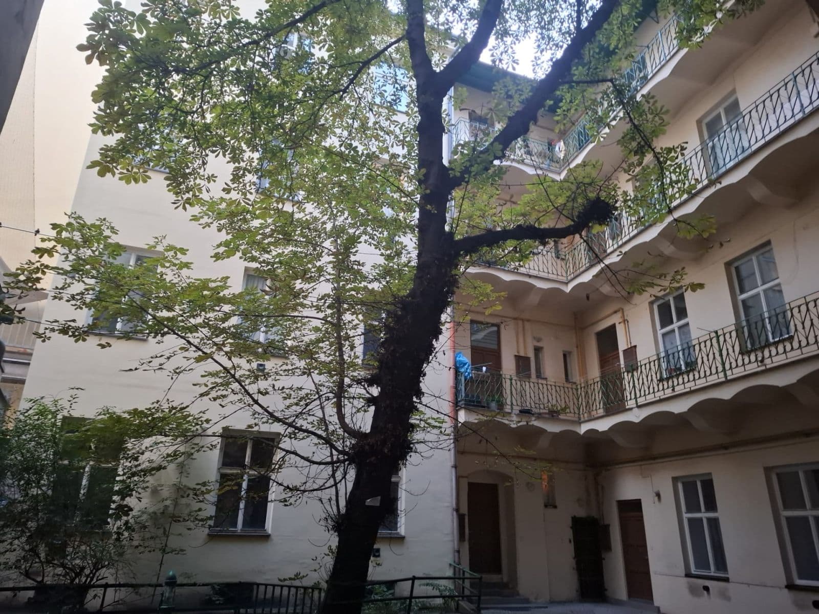 Prenájom bytu 2-izbový 74 m², Těšnov, Praha, Praha Prenájom bytu 2-izbový 74 m², Těšnov, Praha, Praha