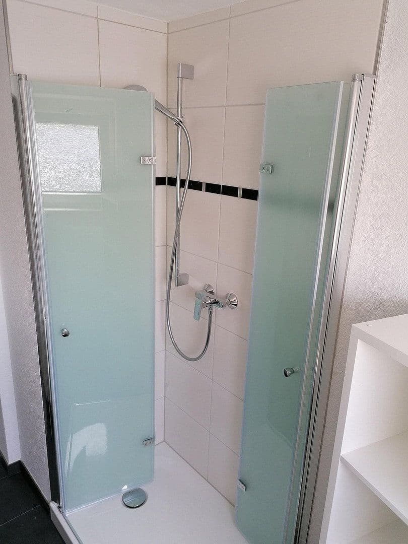 Prenájom bytu 2-izbový 60 m², Radolfzell am Bodensee, Bádensko-Wurttembersko Prenájom bytu 2-izbový 60 m², Radolfzell am Bodensee, Bádensko-Wurttembersko