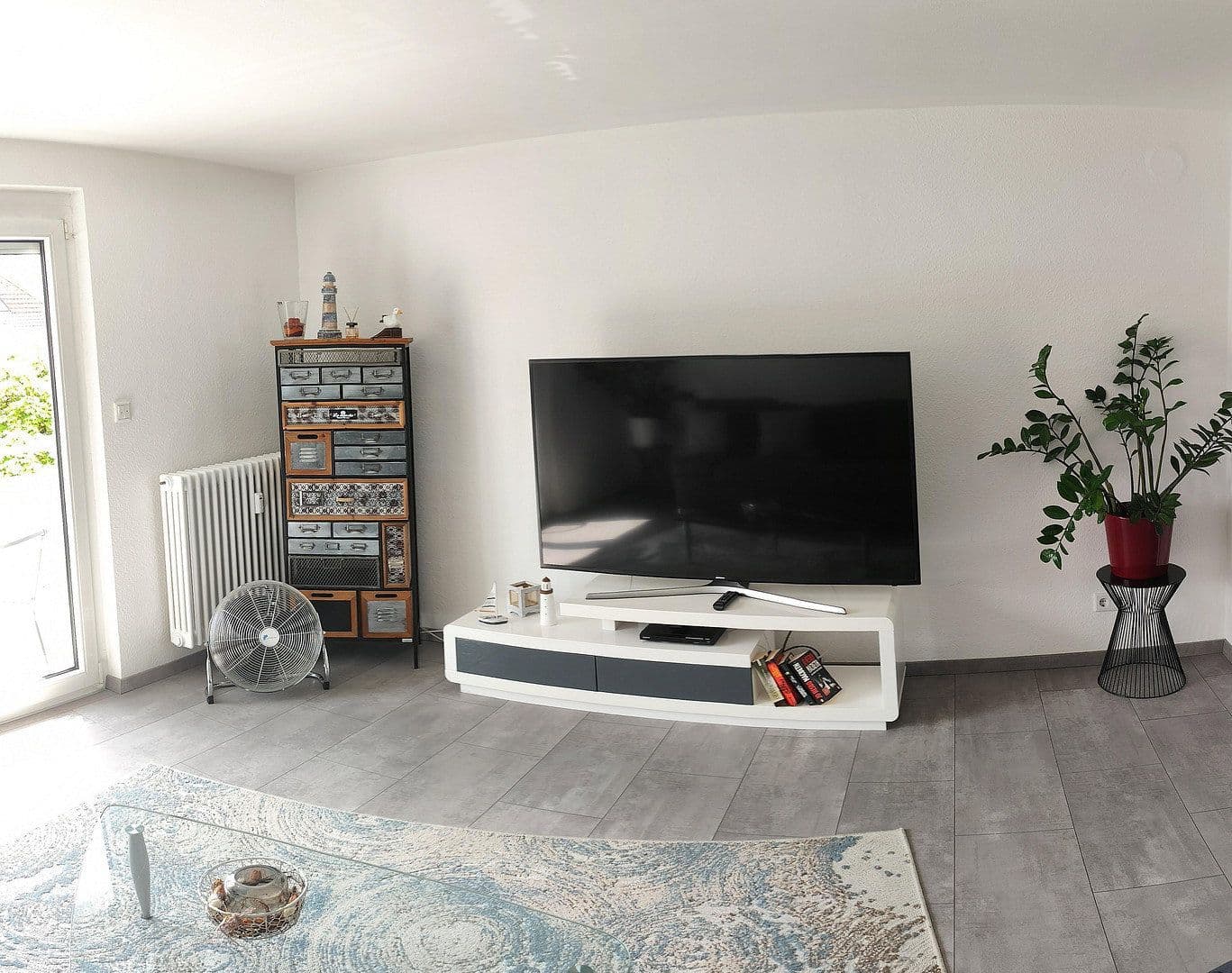 Prenájom bytu 2-izbový 60 m², Radolfzell am Bodensee, Bádensko-Wurttembersko Prenájom bytu 2-izbový 60 m², Radolfzell am Bodensee, Bádensko-Wurttembersko