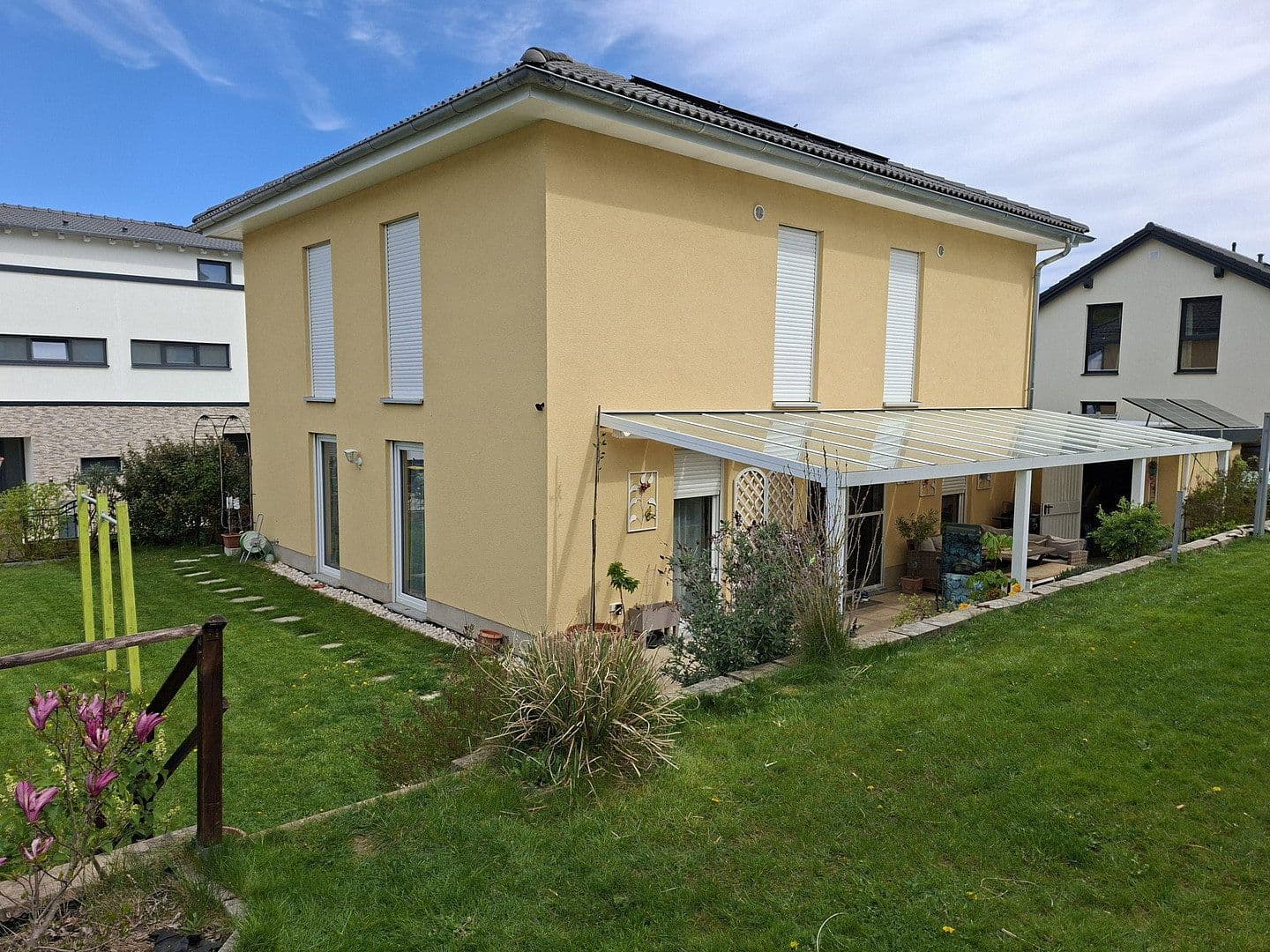 Predaj domu 150 m², pozemok 568 m², Bad Schwalbach, Hesensko Predaj domu 150 m², pozemok 568 m², Bad Schwalbach, Hesensko