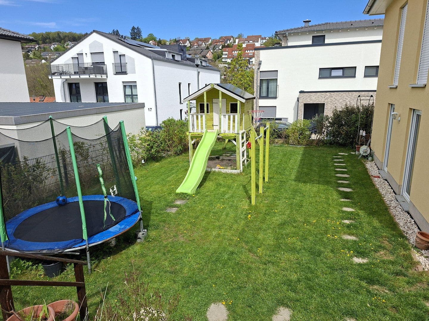 Predaj domu 150 m², pozemok 568 m², Bad Schwalbach, Hesensko Predaj domu 150 m², pozemok 568 m², Bad Schwalbach, Hesensko