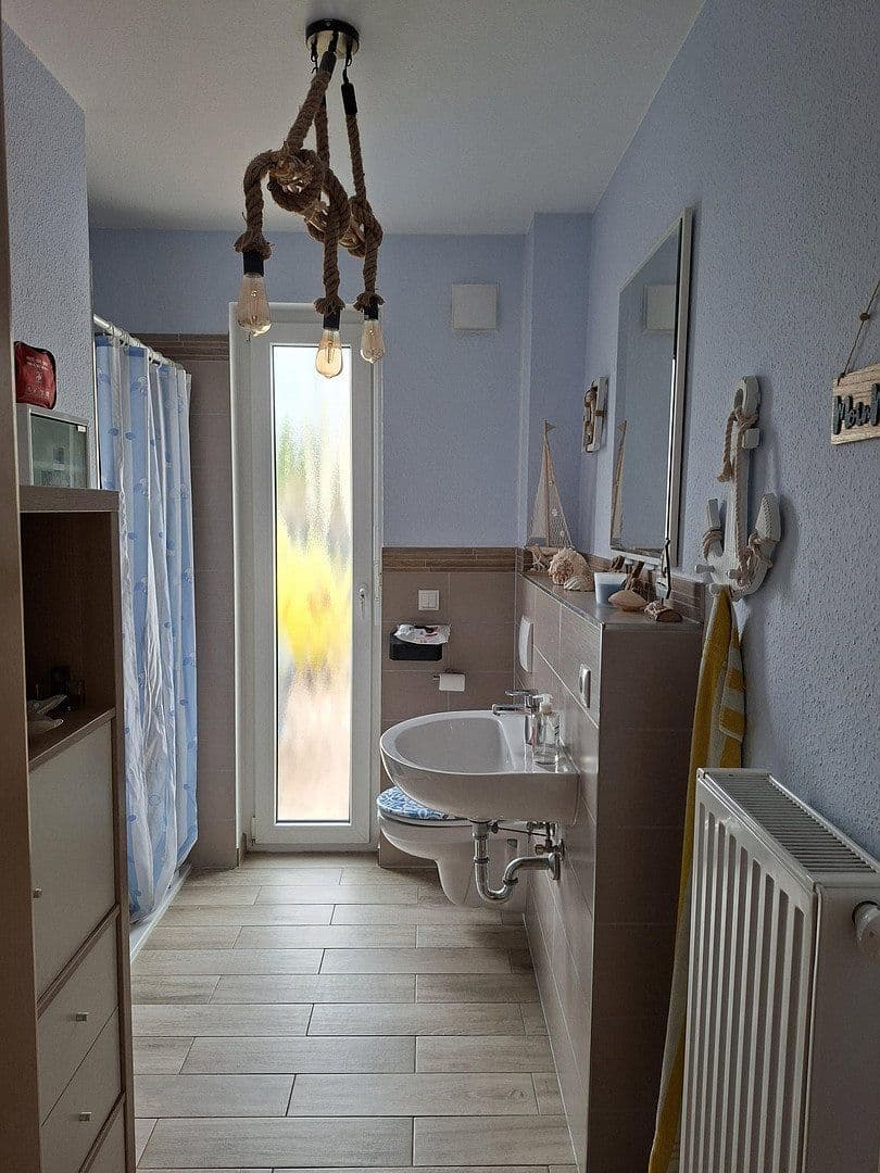 Predaj domu 150 m², pozemok 568 m², Bad Schwalbach, Hesensko Predaj domu 150 m², pozemok 568 m², Bad Schwalbach, Hesensko