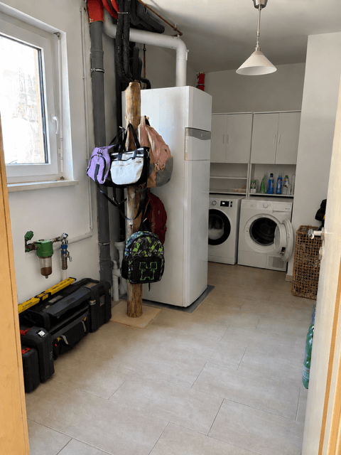 Predaj domu 150 m², pozemok 568 m², Bad Schwalbach, Hesensko Predaj domu 150 m², pozemok 568 m², Bad Schwalbach, Hesensko