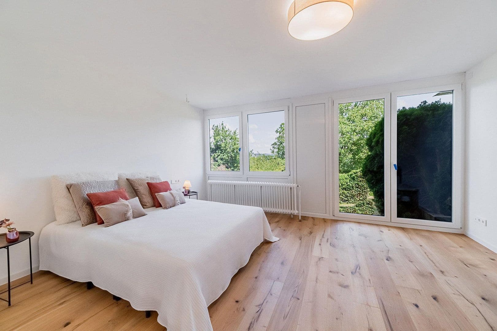 Prenájom bytu 2-izbový 69 m², Stuttgart, Bádensko-Wurttembersko Prenájom bytu 2-izbový 69 m², Stuttgart, Bádensko-Wurttembersko