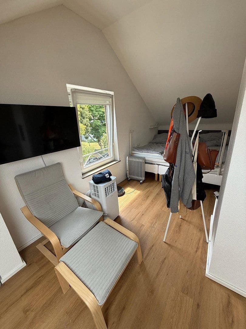 Prenájom bytu 4-izbový 103 m², Schwäbisch Gmünd, Bádensko-Wurttembersko Prenájom bytu 4-izbový 103 m², Schwäbisch Gmünd, Bádensko-Wurttembersko