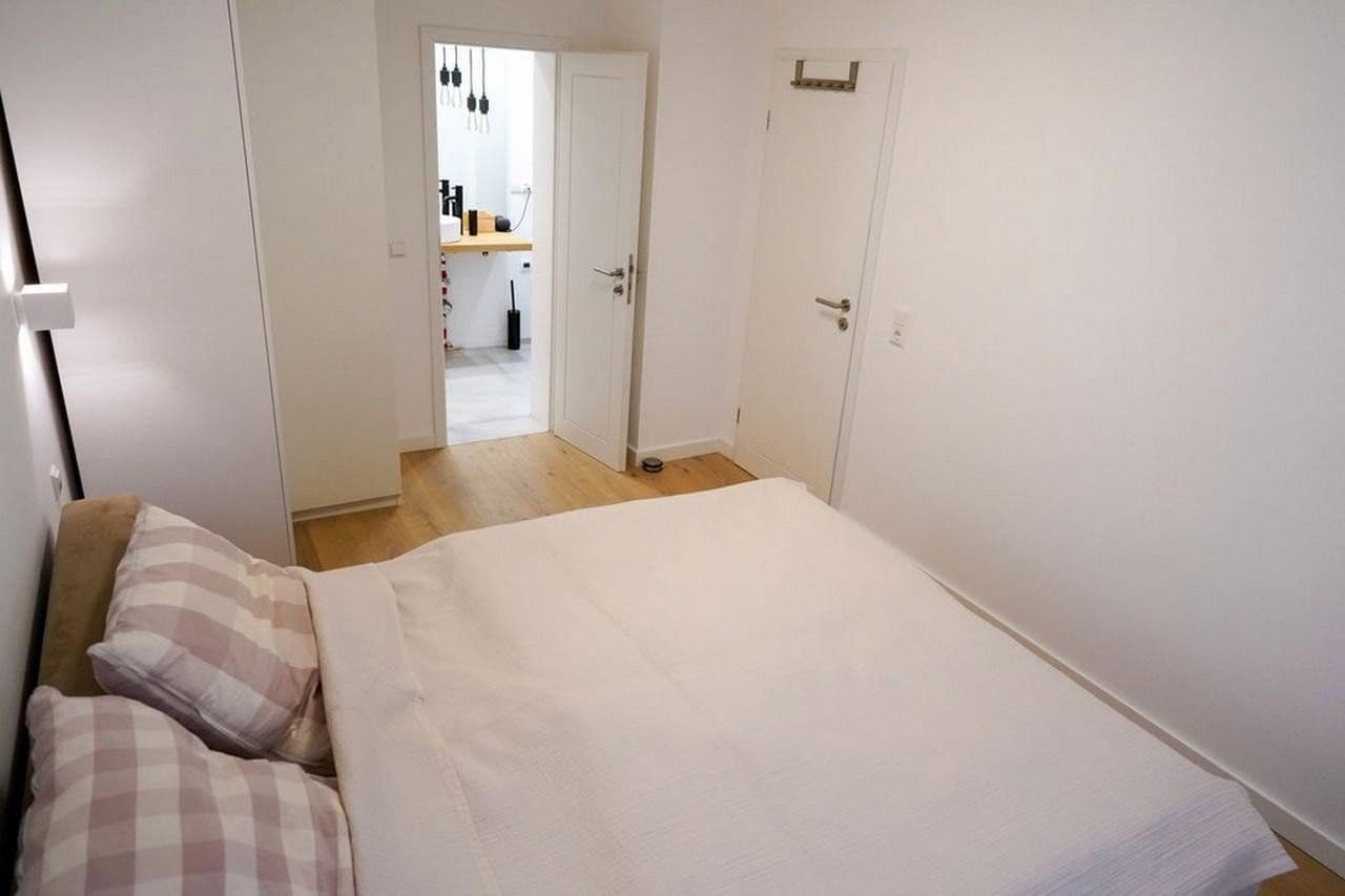 Prenájom bytu 3-izbový 35 m², Lehenstraße 33, Stuttgart, Bádensko-Wurttembersko Prenájom bytu 3-izbový 35 m², Lehenstraße 33, Stuttgart, Bádensko-Wurttembersko