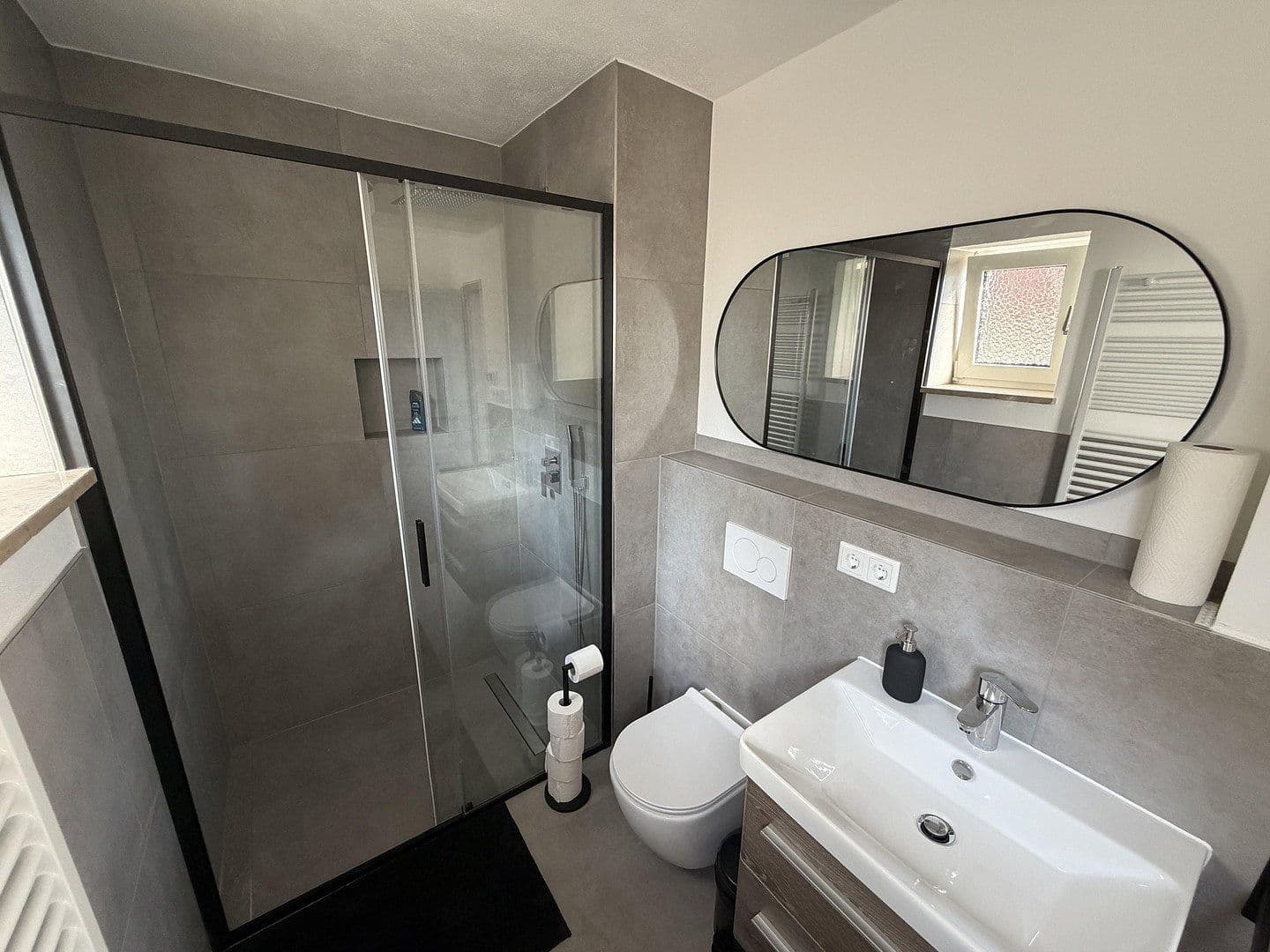 Prenájom bytu 3-izbový 75 m², Ingolstadt/Hagau, Bavorsko Prenájom bytu 3-izbový 75 m², Ingolstadt/Hagau, Bavorsko