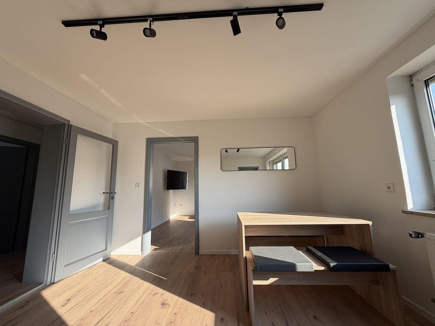 Prenájom bytu 3-izbový 75 m², Ingolstadt/Hagau, Bavorsko Prenájom bytu 3-izbový 75 m², Ingolstadt/Hagau, Bavorsko