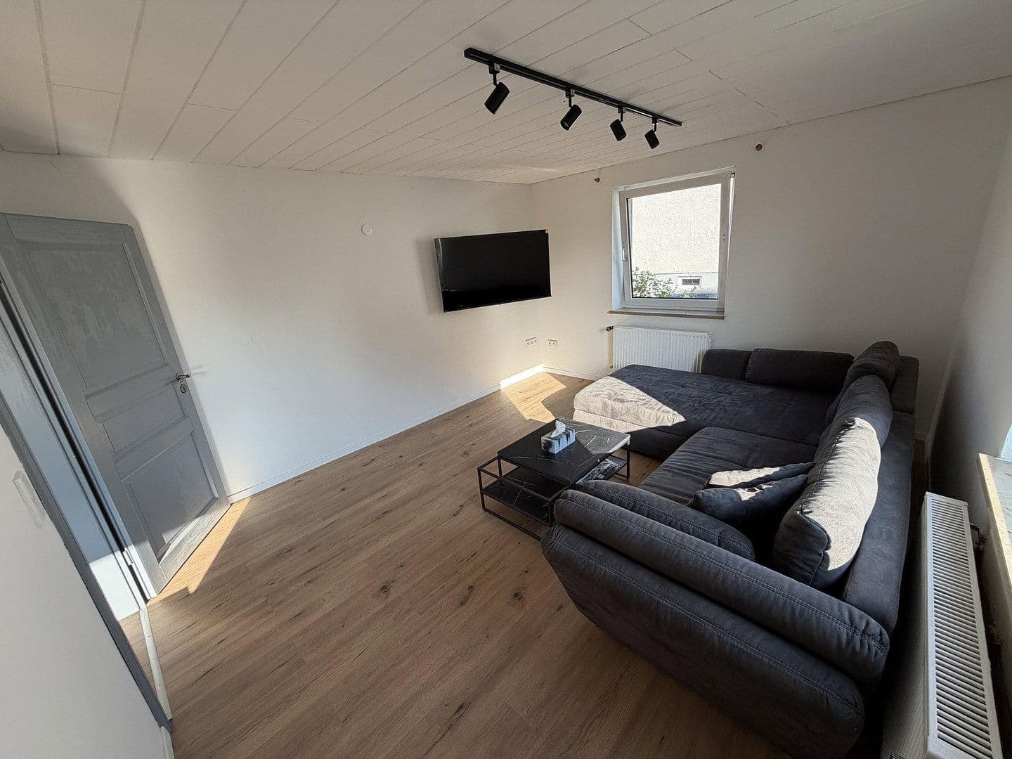 Prenájom bytu 3-izbový 75 m², Ingolstadt/Hagau, Bavorsko Prenájom bytu 3-izbový 75 m², Ingolstadt/Hagau, Bavorsko