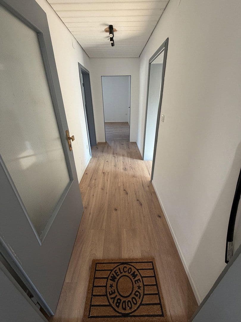 Prenájom bytu 3-izbový 75 m², Ingolstadt/Hagau, Bavorsko Prenájom bytu 3-izbový 75 m², Ingolstadt/Hagau, Bavorsko
