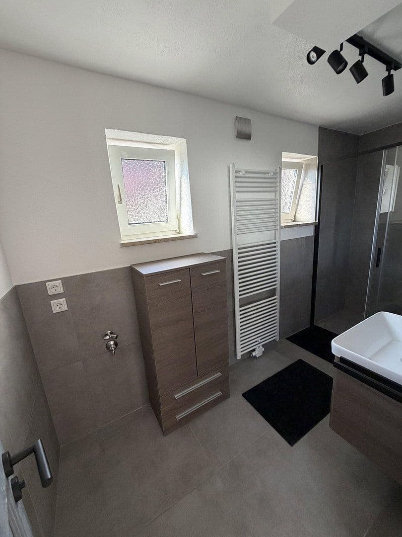 Prenájom bytu 3-izbový 75 m², Ingolstadt/Hagau, Bavorsko Prenájom bytu 3-izbový 75 m², Ingolstadt/Hagau, Bavorsko