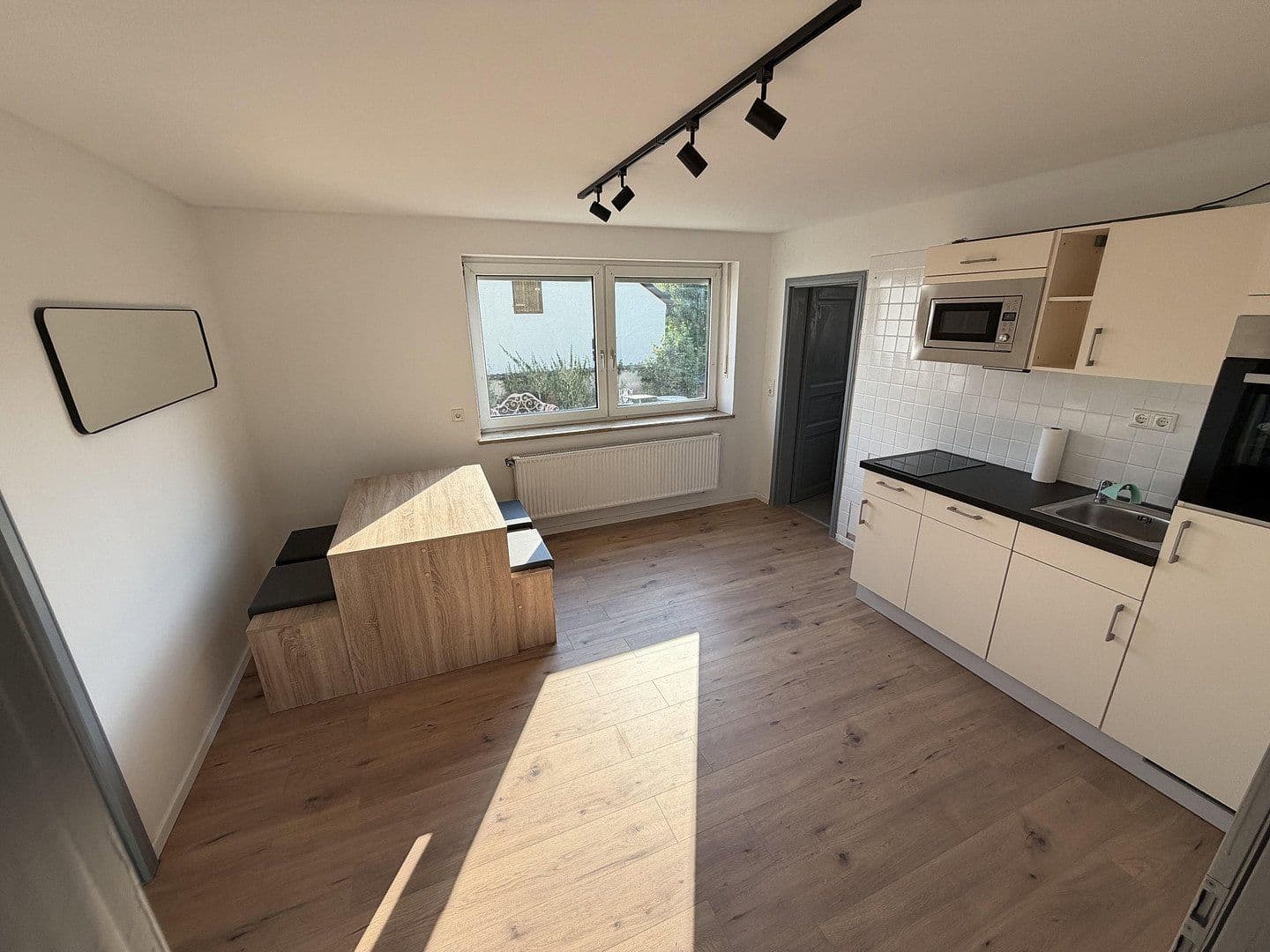 Prenájom bytu 3-izbový 75 m², Ingolstadt/Hagau, Bavorsko Prenájom bytu 3-izbový 75 m², Ingolstadt/Hagau, Bavorsko