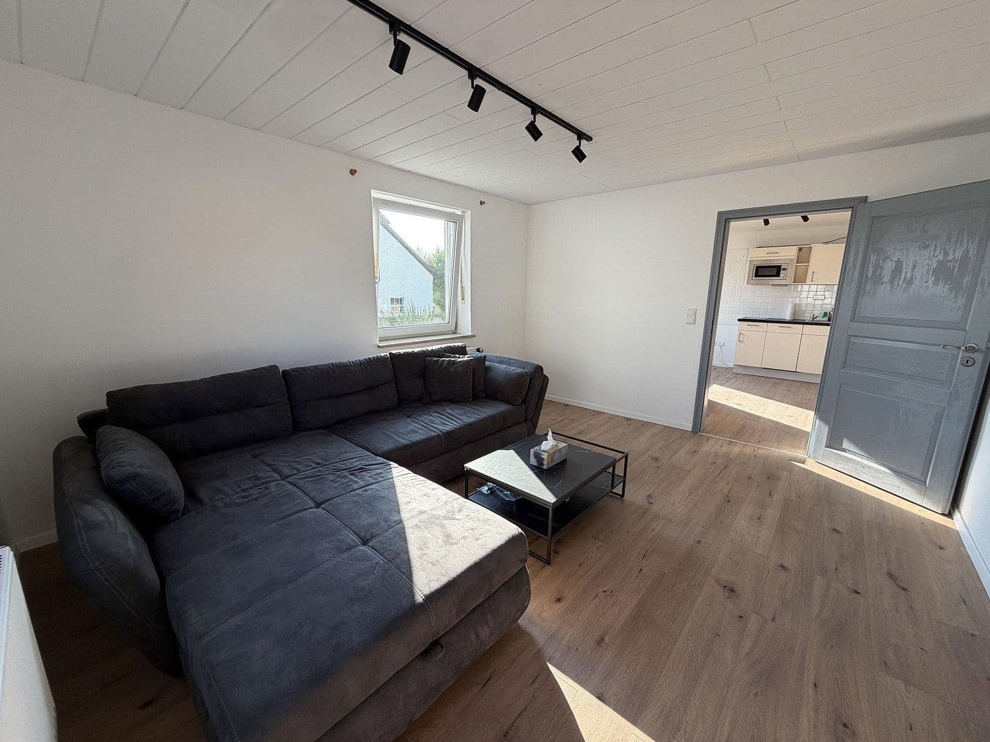 Prenájom bytu 3-izbový 75 m², Ingolstadt/Hagau, Bavorsko Prenájom bytu 3-izbový 75 m², Ingolstadt/Hagau, Bavorsko