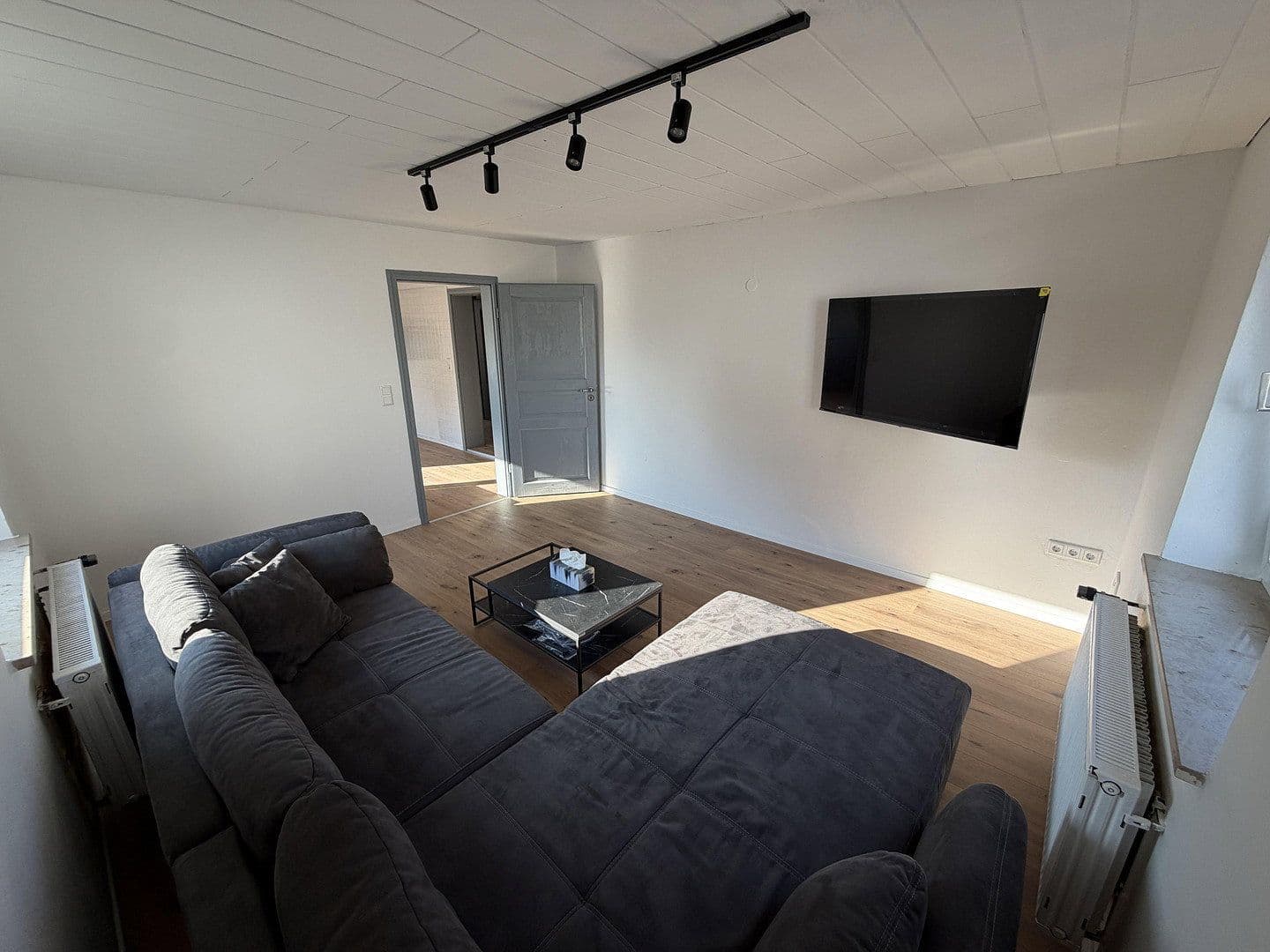 Prenájom bytu 3-izbový 75 m², Ingolstadt/Hagau, Bavorsko Prenájom bytu 3-izbový 75 m², Ingolstadt/Hagau, Bavorsko
