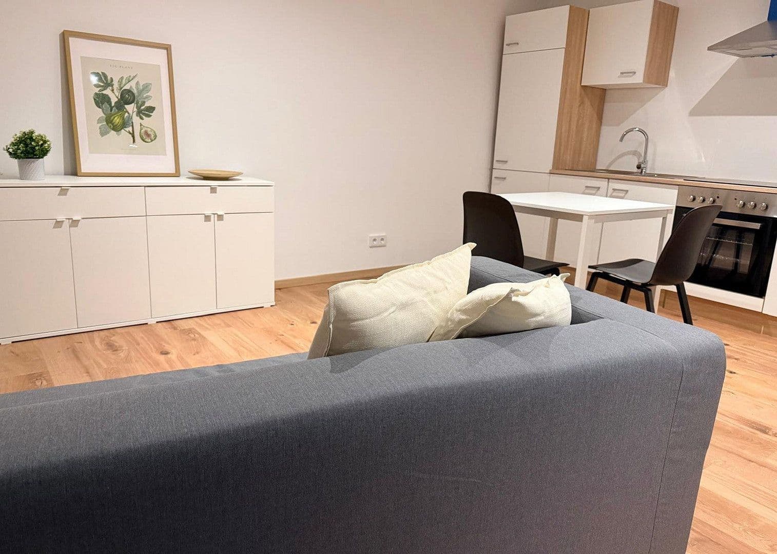 Prenájom bytu 1-izbový 52 m², Wiesbaden, Hesensko Prenájom bytu 1-izbový 52 m², Wiesbaden, Hesensko