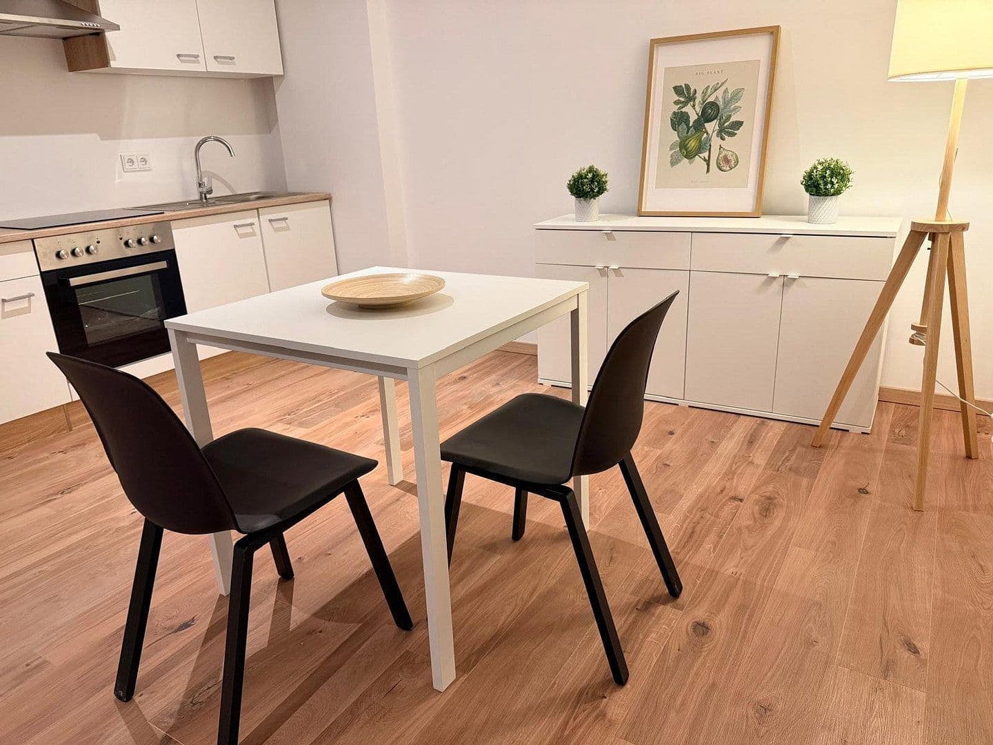 Prenájom bytu 1-izbový 52 m², Wiesbaden, Hesensko Prenájom bytu 1-izbový 52 m², Wiesbaden, Hesensko