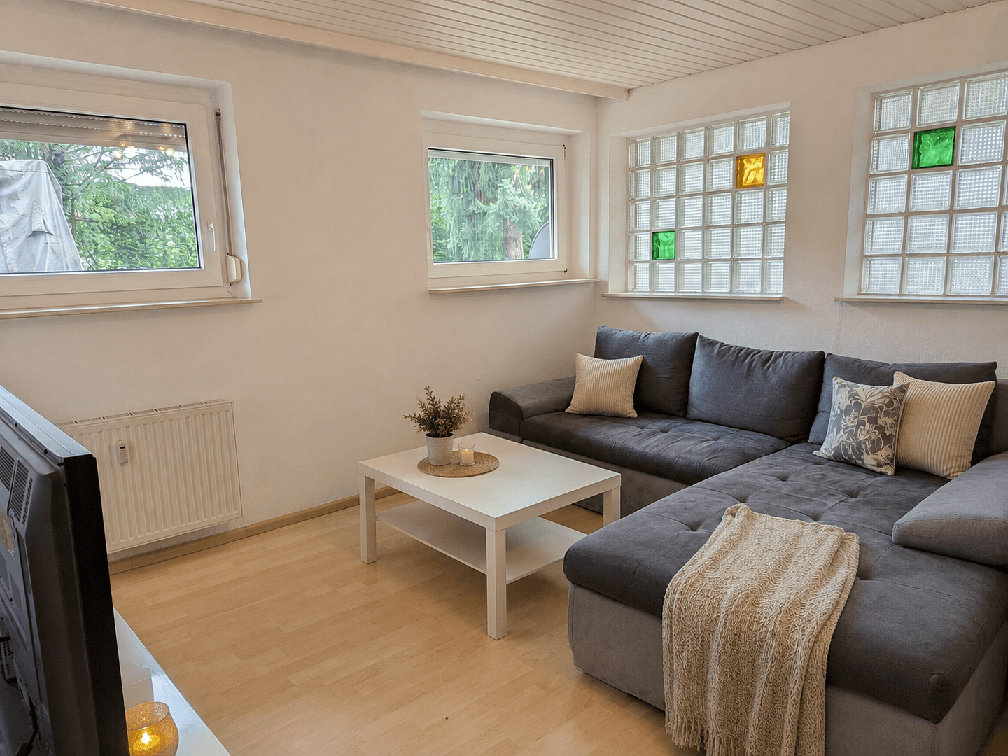 Prenájom bytu 2-izbový 52 m², Sindelfingen, Bádensko-Wurttembersko Prenájom bytu 2-izbový 52 m², Sindelfingen, Bádensko-Wurttembersko