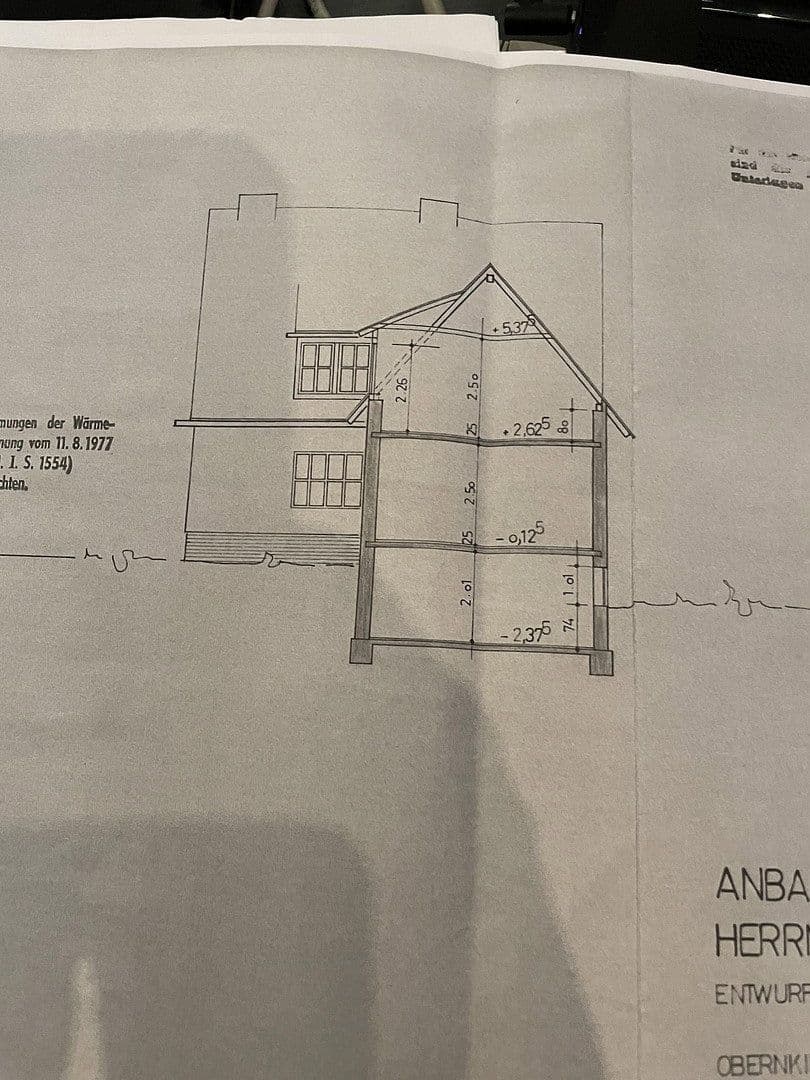Predaj domu 180 m², pozemok 1.200 m², Stadthagen, Dolné Sasko Predaj domu 180 m², pozemok 1.200 m², Stadthagen, Dolné Sasko