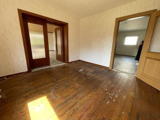 Predaj domu 180 m², pozemok 1.200 m², Stadthagen, Dolné Sasko Predaj domu 180 m², pozemok 1.200 m², Stadthagen, Dolné Sasko