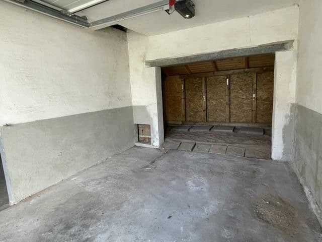 Predaj domu 180 m², pozemok 1.200 m², Stadthagen, Dolné Sasko Predaj domu 180 m², pozemok 1.200 m², Stadthagen, Dolné Sasko