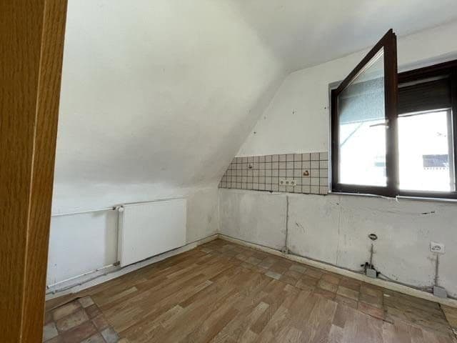 Predaj domu 180 m², pozemok 1.200 m², Stadthagen, Dolné Sasko Predaj domu 180 m², pozemok 1.200 m², Stadthagen, Dolné Sasko