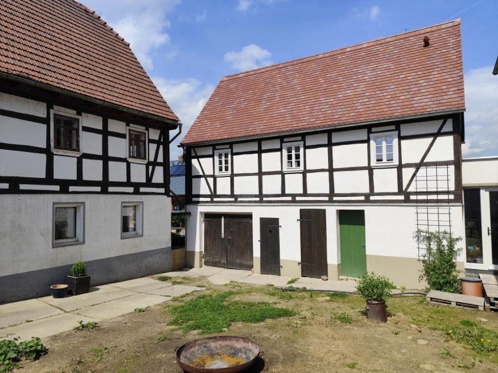 Predaj domu 157 m², pozemok 1.920 m², Zur Hohle 2, Dresden, Sasko Predaj domu 157 m², pozemok 1.920 m², Zur Hohle 2, Dresden, Sasko