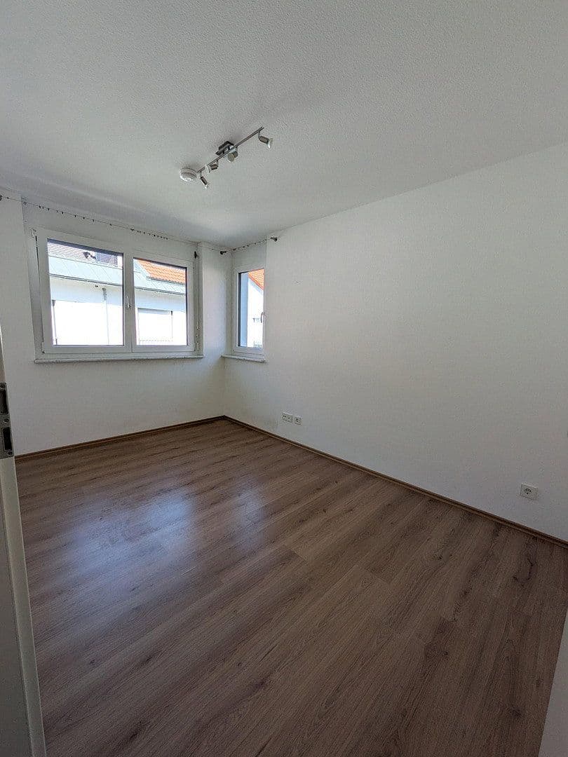 Predaj bytu 4-izbový 114 m², Weissach, Bádensko-Wurttembersko Predaj bytu 4-izbový 114 m², Weissach, Bádensko-Wurttembersko