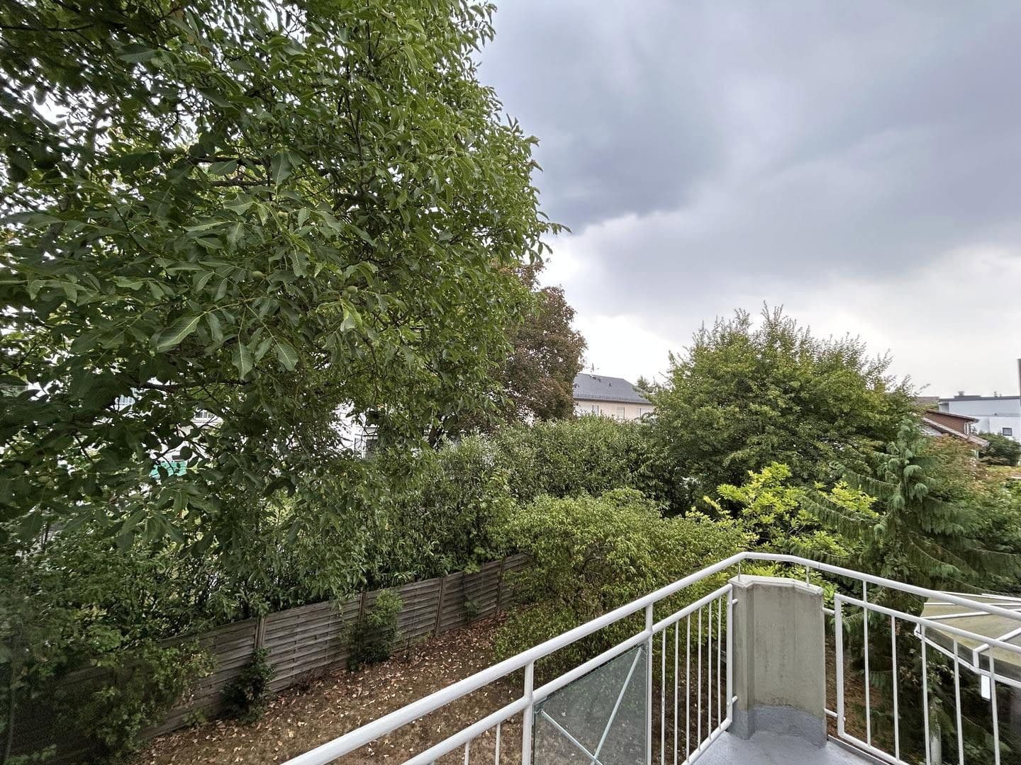Prenájom bytu 2-izbový 70 m², Am Weiher 39-41, Hochheim, Hesensko Prenájom bytu 2-izbový 70 m², Am Weiher 39-41, Hochheim, Hesensko