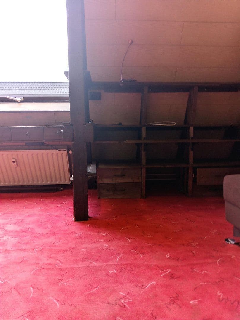 Predaj bytu 2-izbový 36 m², Suitbertusstr. 78, Düsseldorf, Severné Porýnie - Westfálsko Predaj bytu 2-izbový 36 m², Suitbertusstr. 78, Düsseldorf, Severné Porýnie - Westfálsko