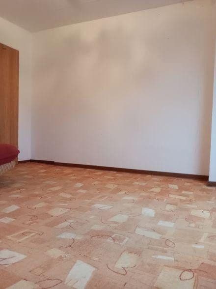 Predaj bytu 2-izbový 36 m², Suitbertusstr. 78, Düsseldorf, Severné Porýnie - Westfálsko Predaj bytu 2-izbový 36 m², Suitbertusstr. 78, Düsseldorf, Severné Porýnie - Westfálsko