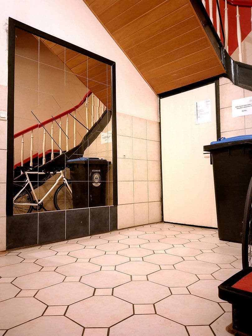 Predaj bytu 2-izbový 36 m², Suitbertusstr. 78, Düsseldorf, Severné Porýnie - Westfálsko Predaj bytu 2-izbový 36 m², Suitbertusstr. 78, Düsseldorf, Severné Porýnie - Westfálsko