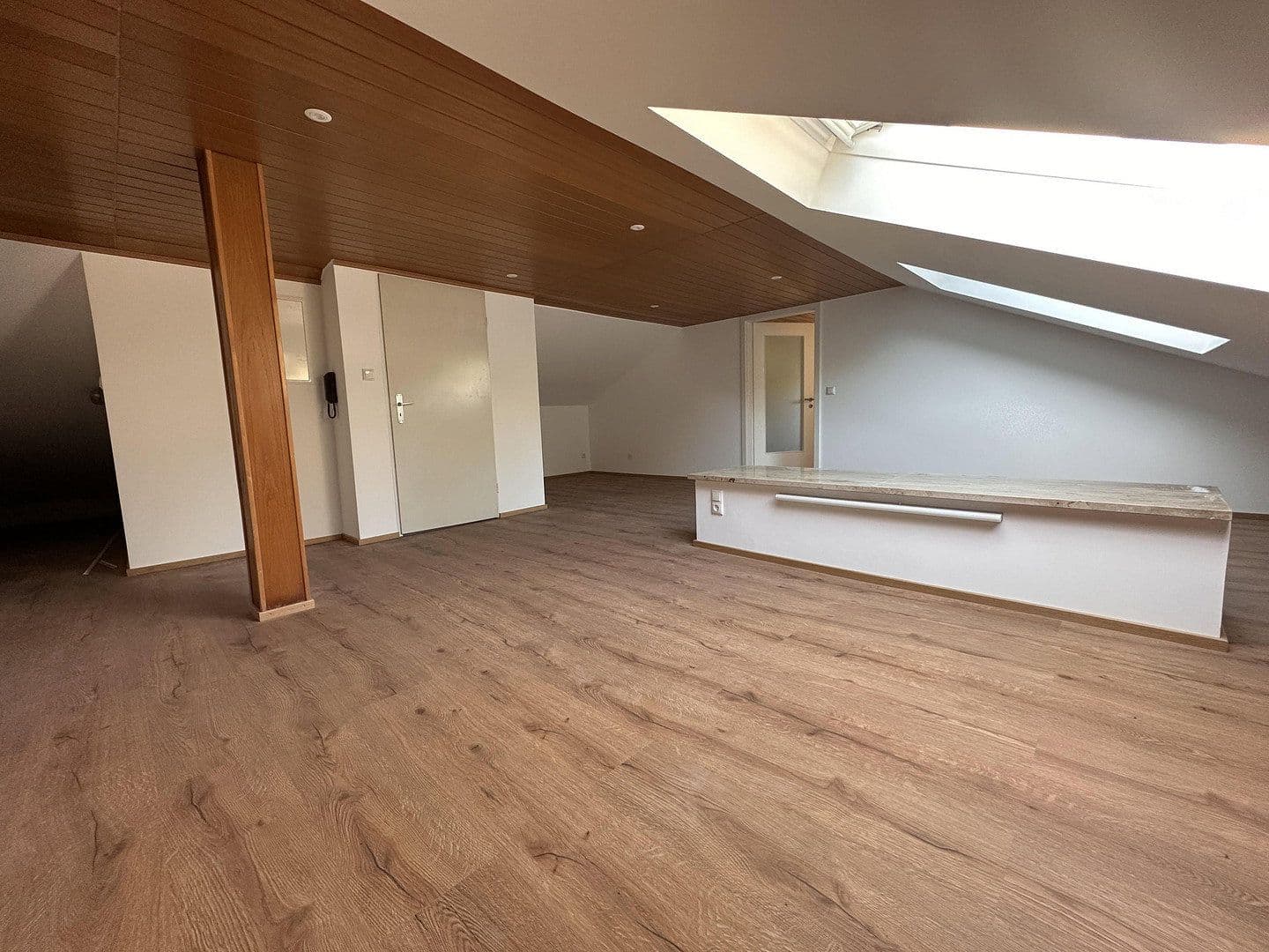 Prenájom bytu 2-izbový 52 m², Freising, Bavorsko Prenájom bytu 2-izbový 52 m², Freising, Bavorsko