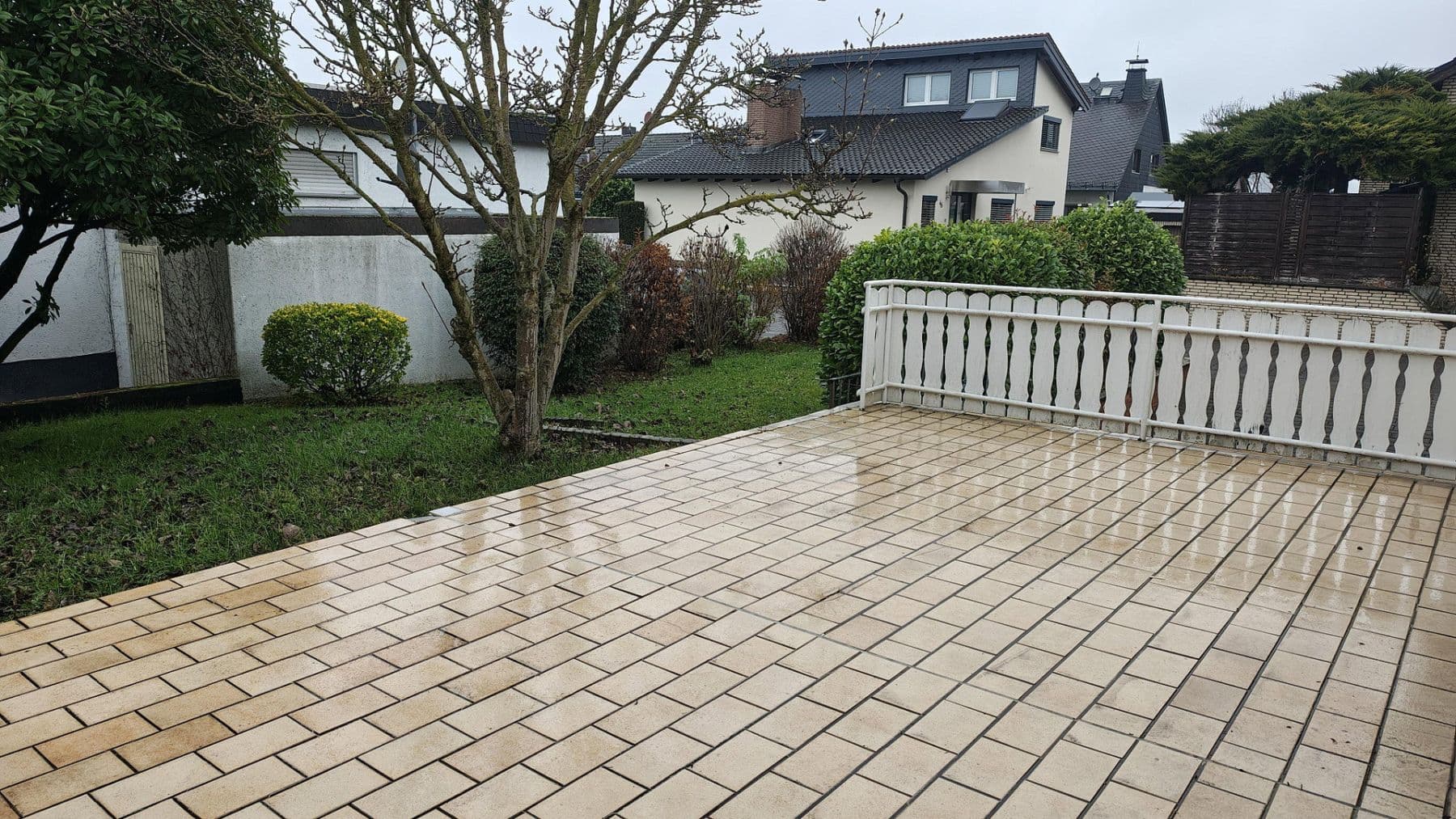 Predaj domu 167 m², pozemok 518 m², Trebur, Hesensko Predaj domu 167 m², pozemok 518 m², Trebur, Hesensko