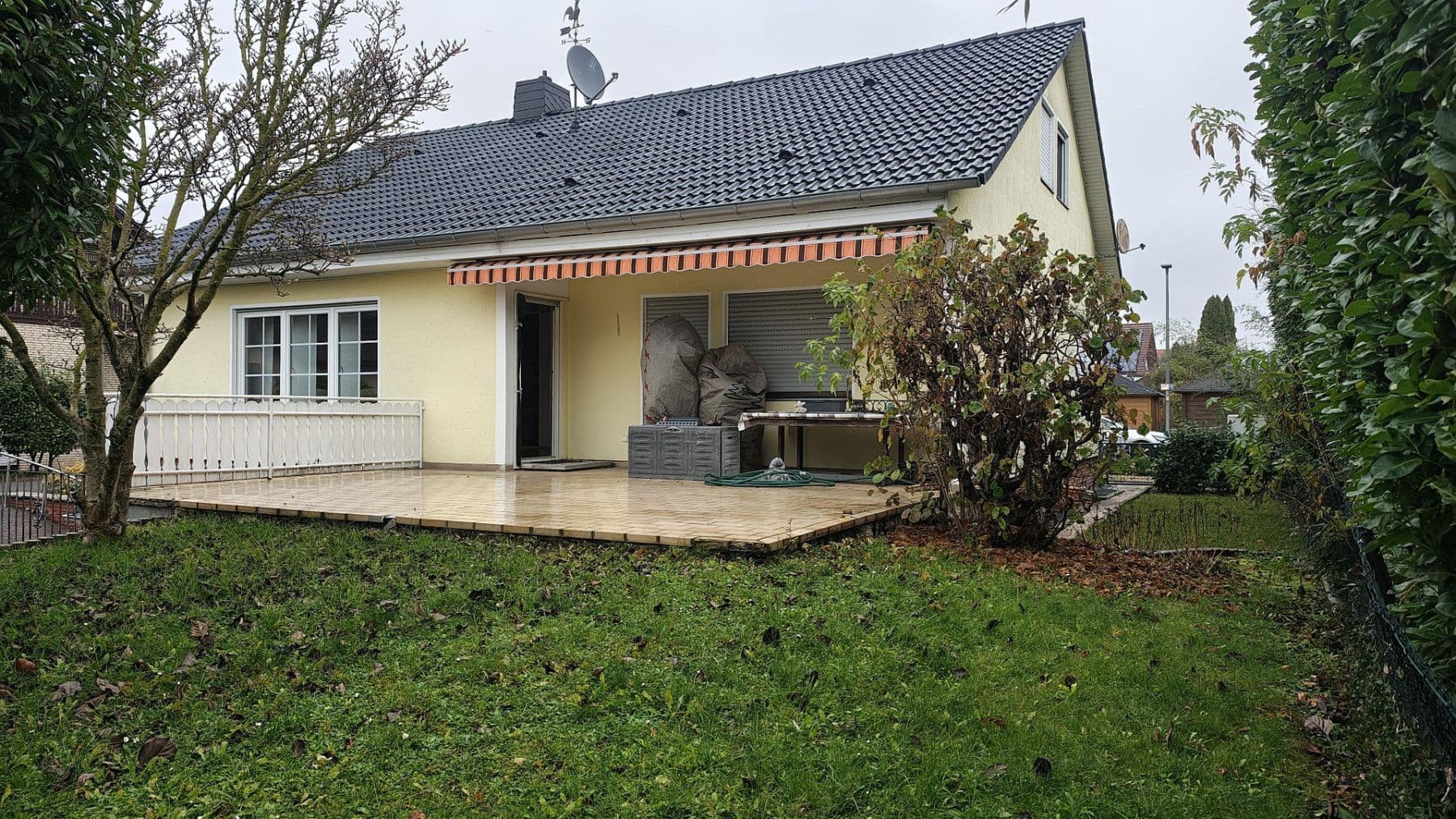 Predaj domu 167 m², pozemok 518 m², Trebur, Hesensko Predaj domu 167 m², pozemok 518 m², Trebur, Hesensko