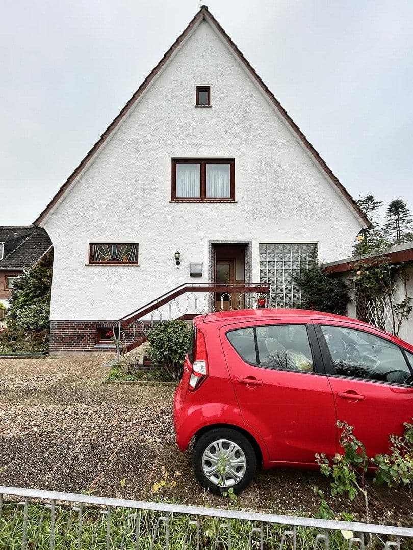 Predaj domu 156 m², pozemok 827 m², Weyhe, Dolné Sasko Predaj domu 156 m², pozemok 827 m², Weyhe, Dolné Sasko