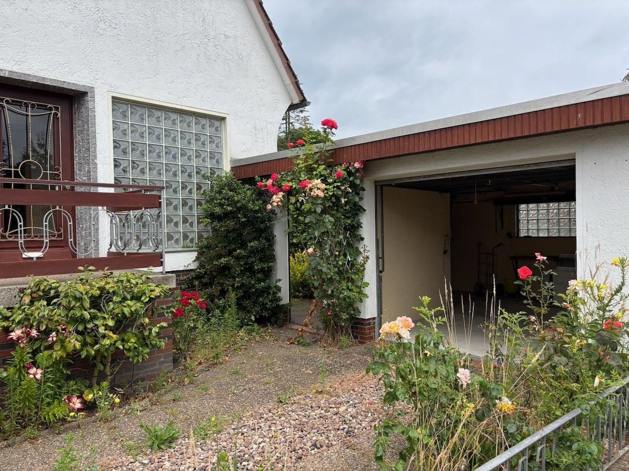 Predaj domu 156 m², pozemok 827 m², Weyhe, Dolné Sasko Predaj domu 156 m², pozemok 827 m², Weyhe, Dolné Sasko