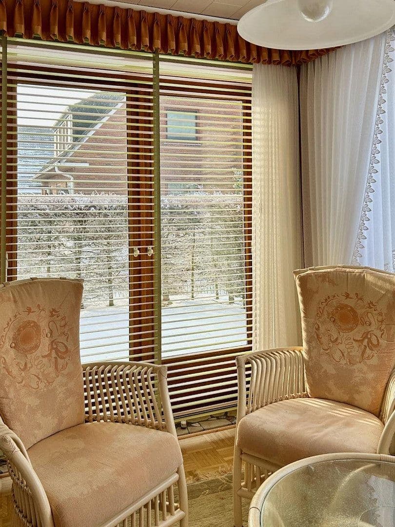 Predaj domu 156 m², pozemok 827 m², Weyhe, Dolné Sasko Predaj domu 156 m², pozemok 827 m², Weyhe, Dolné Sasko