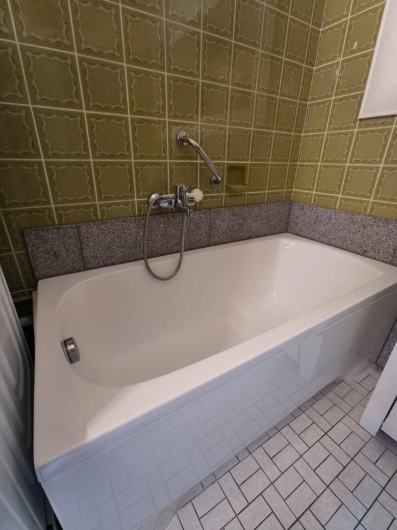 Predaj bytu 4-izbový 101 m², Beim Hohlengraben 47, Trier, Porýnie-Falcko Predaj bytu 4-izbový 101 m², Beim Hohlengraben 47, Trier, Porýnie-Falcko