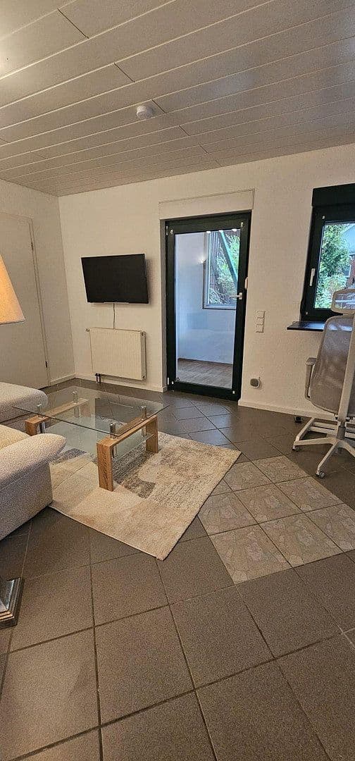 Prenájom bytu 2-izbový 43 m², Solingen, Severné Porýnie - Westfálsko Prenájom bytu 2-izbový 43 m², Solingen, Severné Porýnie - Westfálsko