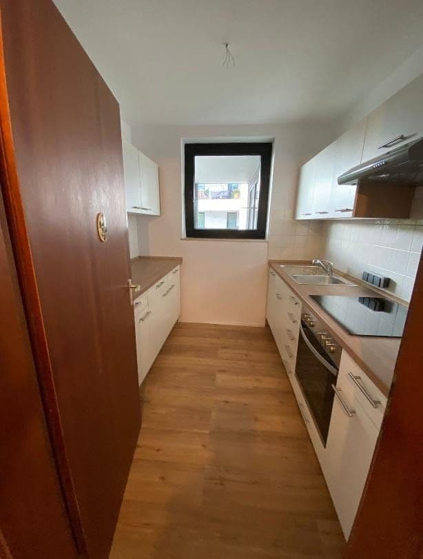 Prenájom bytu 3-izbový 80 m², Roßdorf, Hesensko Prenájom bytu 3-izbový 80 m², Roßdorf, Hesensko