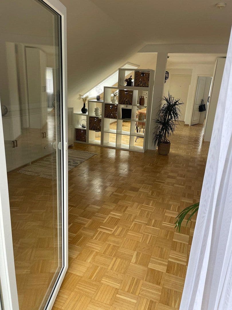 Predaj bytu 2-izbový 80 m², Baden-Baden / Lichtental, Bádensko-Wurttembersko Predaj bytu 2-izbový 80 m², Baden-Baden / Lichtental, Bádensko-Wurttembersko