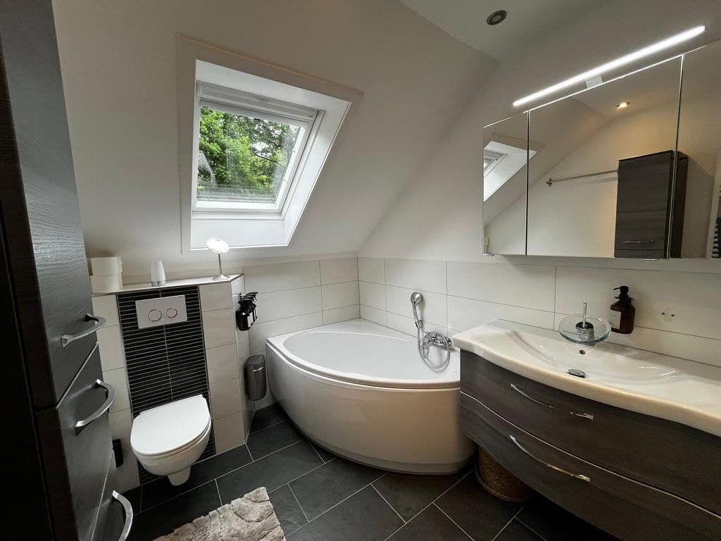 Predaj bytu 2-izbový 80 m², Baden-Baden / Lichtental, Bádensko-Wurttembersko Predaj bytu 2-izbový 80 m², Baden-Baden / Lichtental, Bádensko-Wurttembersko