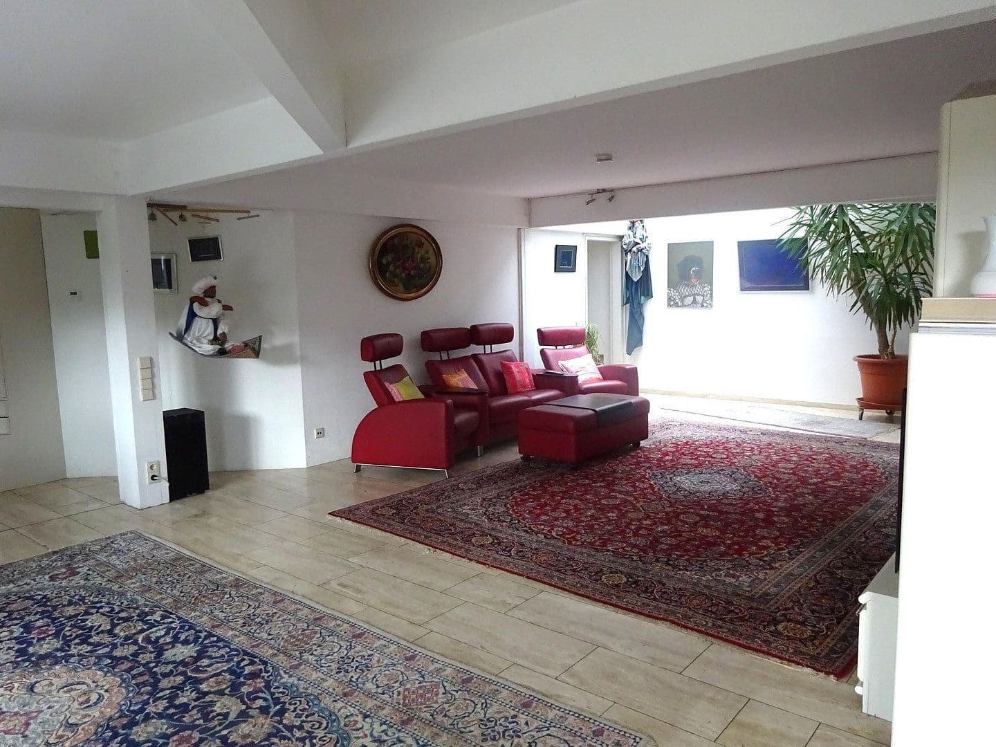 Prenájom bytu 6-izbový 290 m², Aichwald, Bádensko-Wurttembersko Prenájom bytu 6-izbový 290 m², Aichwald, Bádensko-Wurttembersko