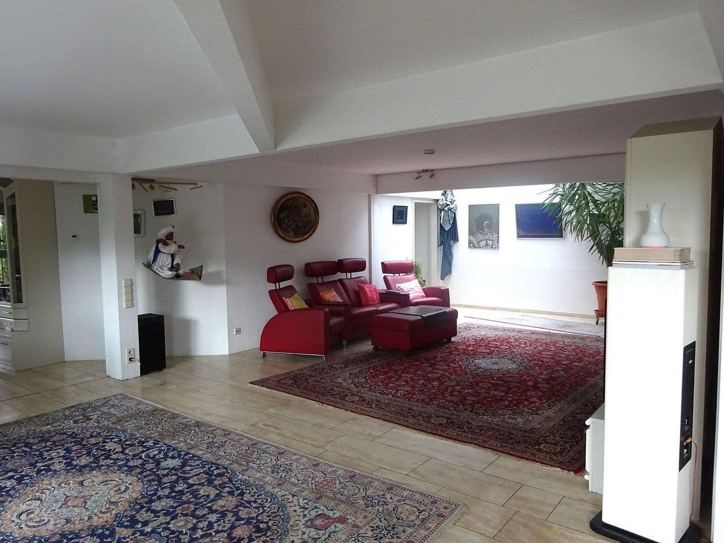 Prenájom bytu 6-izbový 290 m², Aichwald, Bádensko-Wurttembersko Prenájom bytu 6-izbový 290 m², Aichwald, Bádensko-Wurttembersko