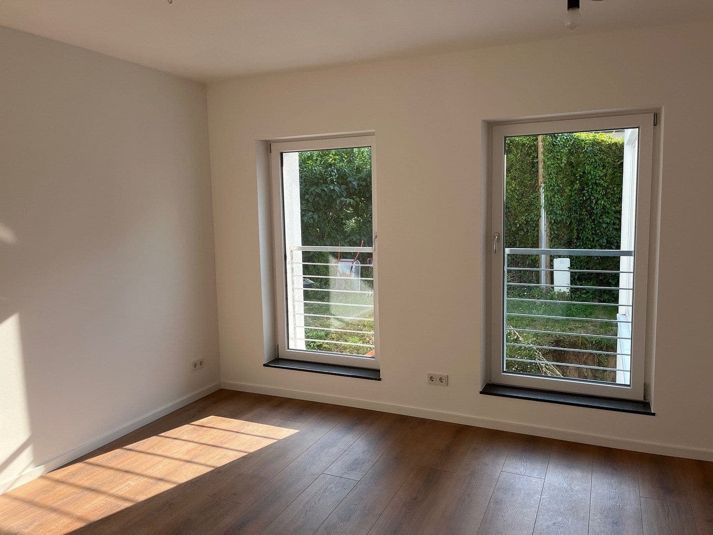 Prenájom bytu 3-izbový 88 m², Schnorrenbergstraße 1, Bonn, Severné Porýnie - Westfálsko Prenájom bytu 3-izbový 88 m², Schnorrenbergstraße 1, Bonn, Severné Porýnie - Westfálsko