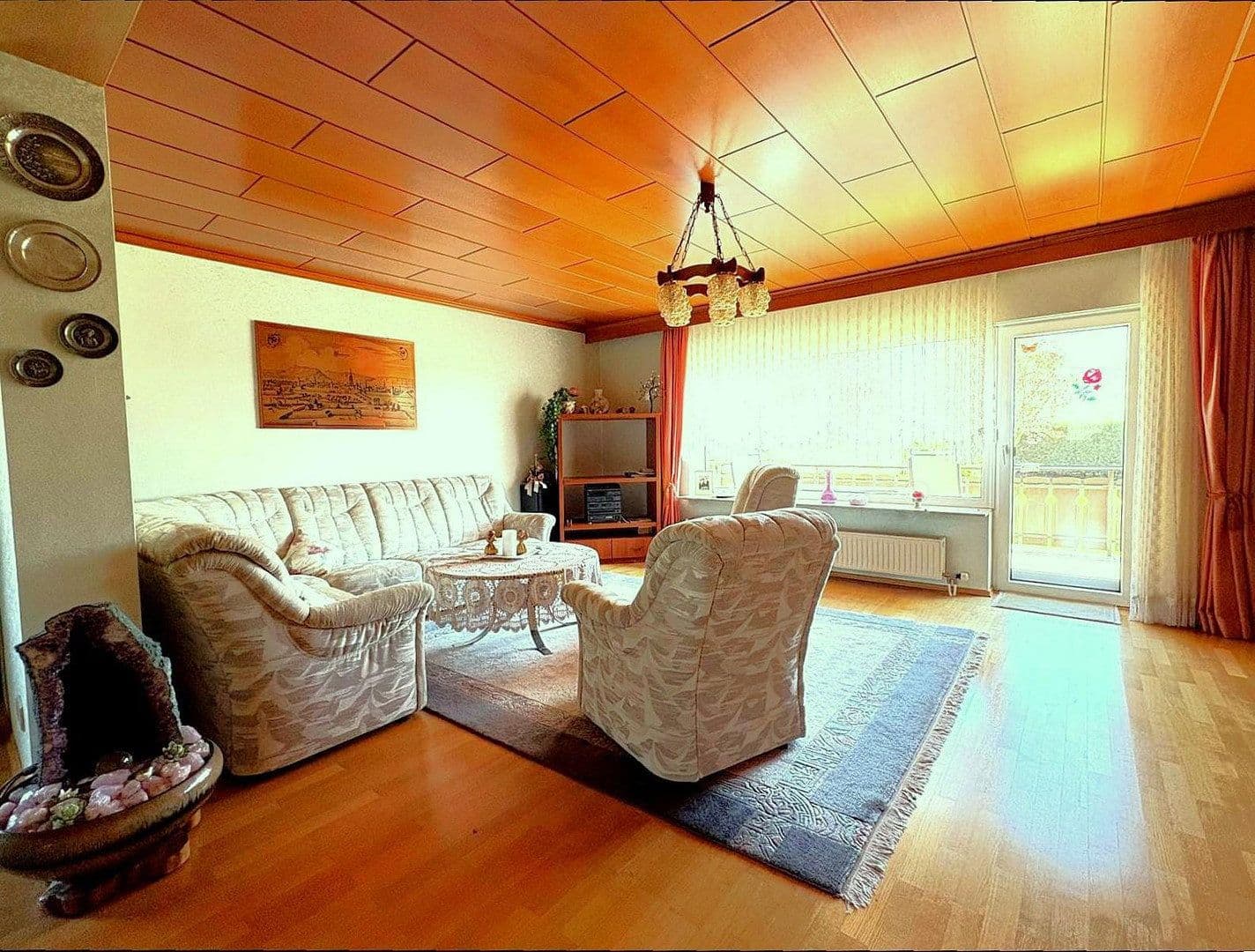 Predaj domu 318 m², pozemok 1.829 m², Babenhausen, Hesensko Predaj domu 318 m², pozemok 1.829 m², Babenhausen, Hesensko