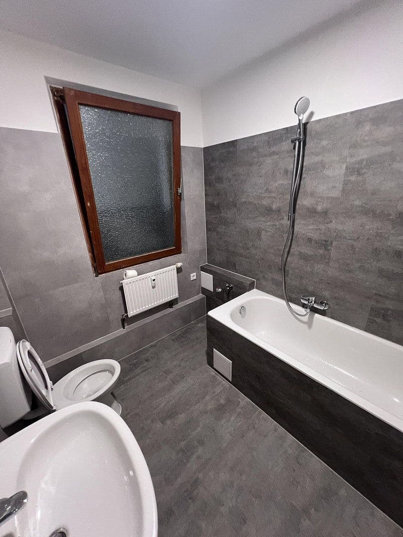 Prenájom bytu 2-izbový 53 m², Fürth, Bavorsko Prenájom bytu 2-izbový 53 m², Fürth, Bavorsko