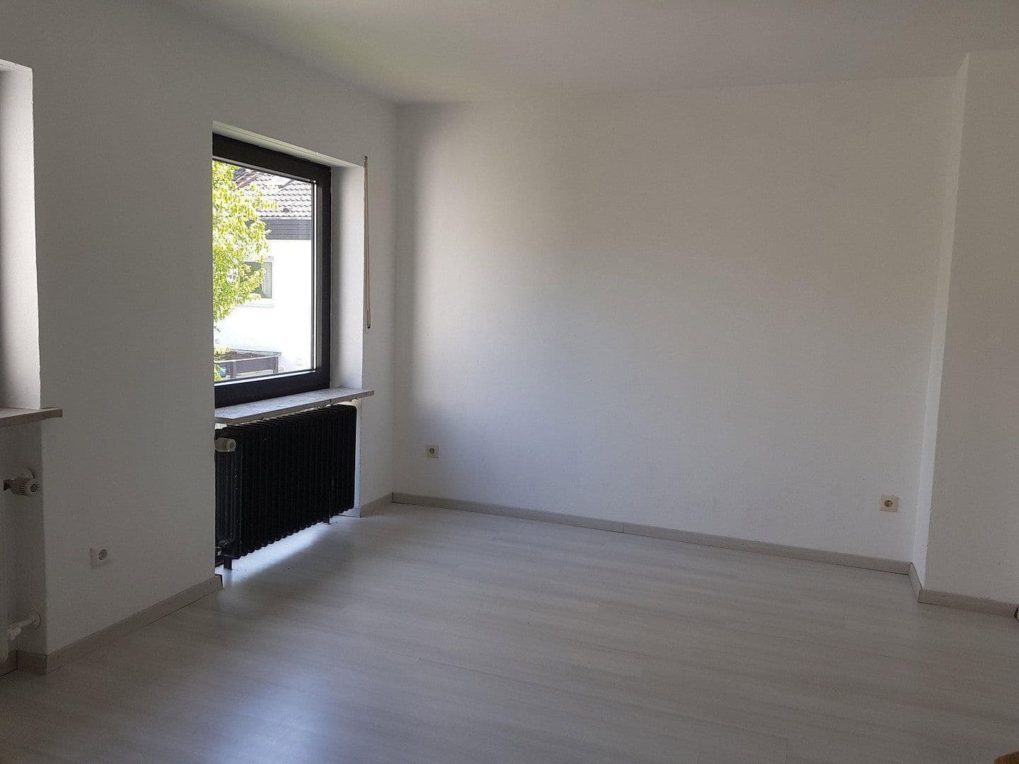 Predaj domu 127 m², pozemok 261 m², Grasbrunn, Bavorsko Predaj domu 127 m², pozemok 261 m², Grasbrunn, Bavorsko